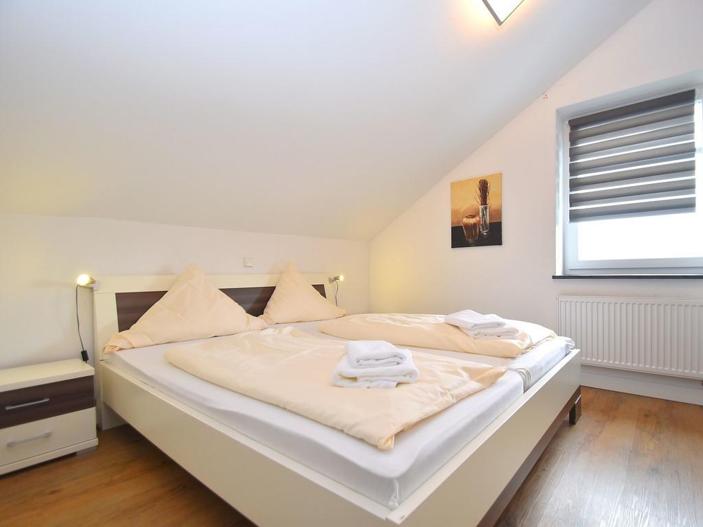 Modern Apartment In Willingen Near Ski Lift エクステリア 写真